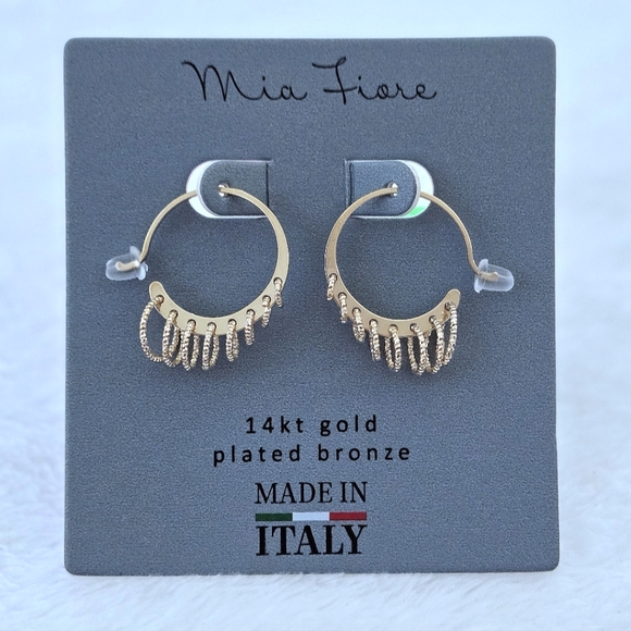 Mia Fiore Hoop Earrings With Textured Gold💛 Rings - Picture 1 of 14